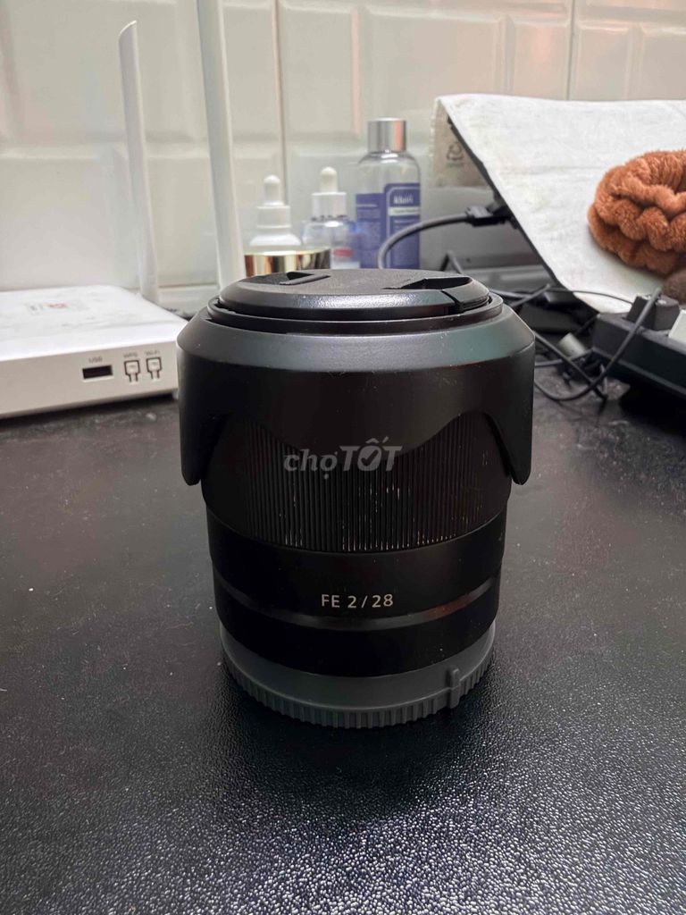 Ống kính máy ảnh Sony FE 2/28 Đen. Mua bán Máy ảnh, Máy quay tại Quận 6 Tp Hồ Chí Minh được đăng bởi dang minh tuan hình 1
