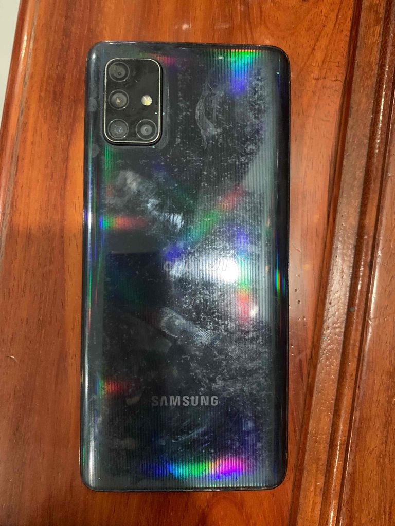 Samsung A51 Đen Đã sử dụng. Mua bán Điện thoại tại Quận 7 Tp Hồ Chí Minh được đăng bởi Nguyễn Long hình 1