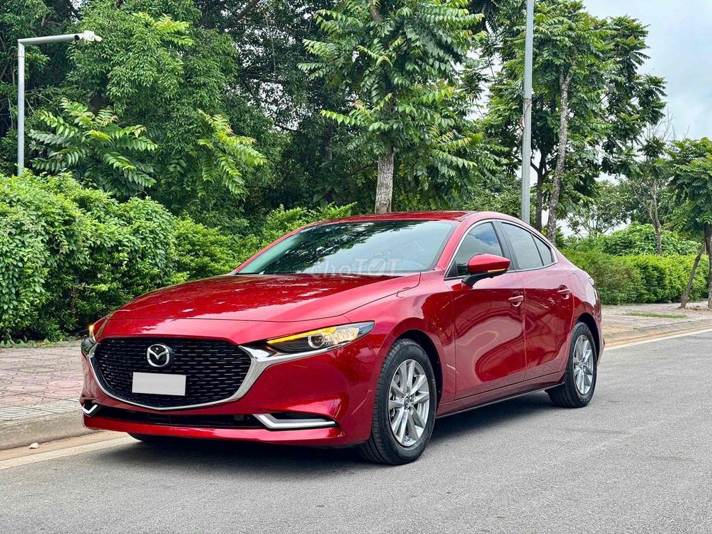 Mazda 3 2023 1.5L Luxury - 27000 km. Mua bán Ô tô tại Quận Long Biên Hà Nội được đăng bởi Bùi Đình Thông hình 2