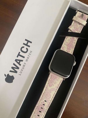 Cần bán apple watch se nữ dùng