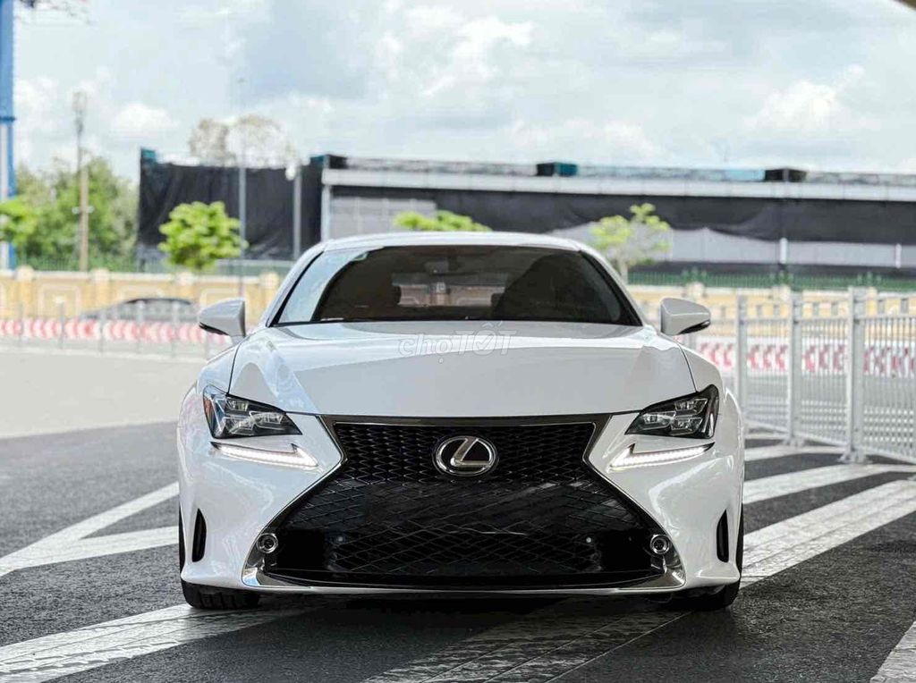 Lexus RC200T Coupe body F-Sport 2016. Mua bán Ô tô tại Quận Tân Phú Tp Hồ Chí Minh được đăng bởi Phước Nguyễn hình 2