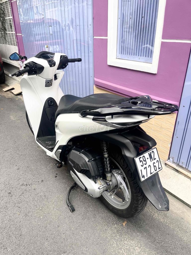 SH 159 ABS 4val BSTP 9  chủ _ có giao xe. Mua bán Xe máy tại Quận Phú Nhuận Tp Hồ Chí Minh được đăng bởi LBOX studio hình 1