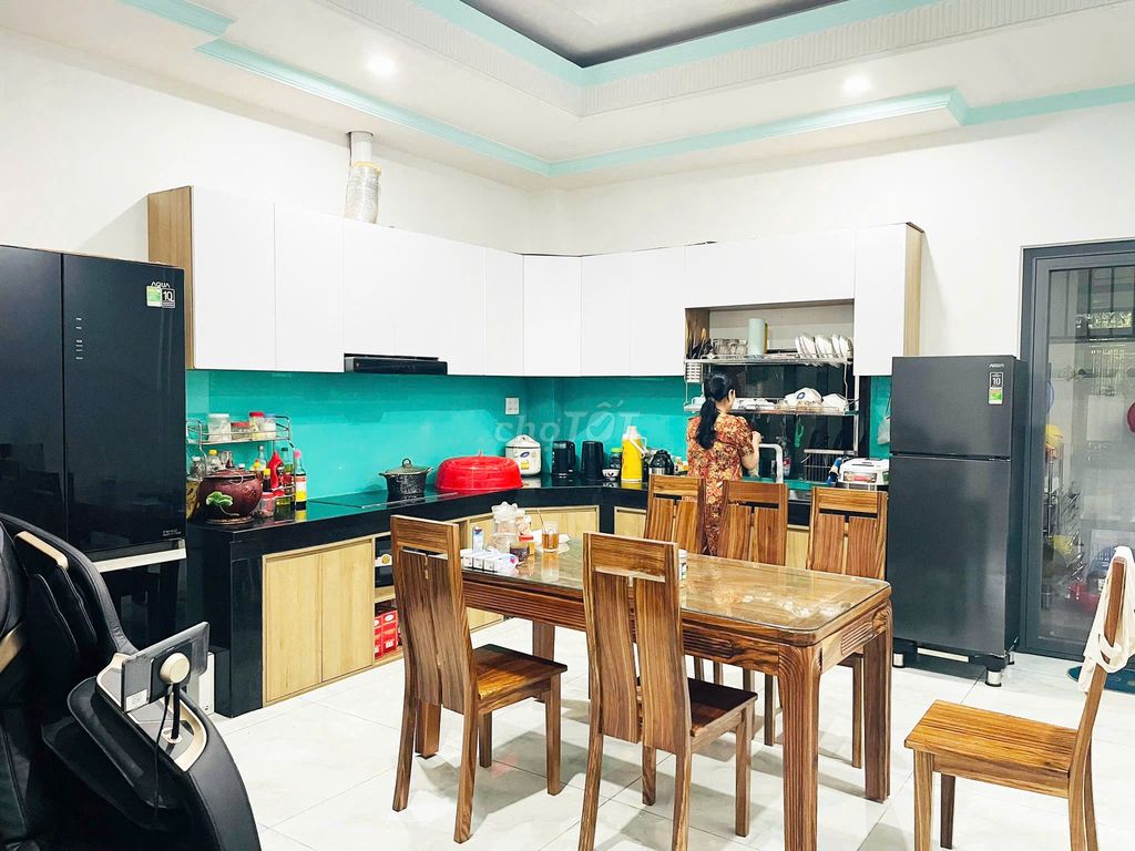 Rent · 5 bd · 85 м² · Thành phố Thủ Đức, ул. Nguyễn Thị Định