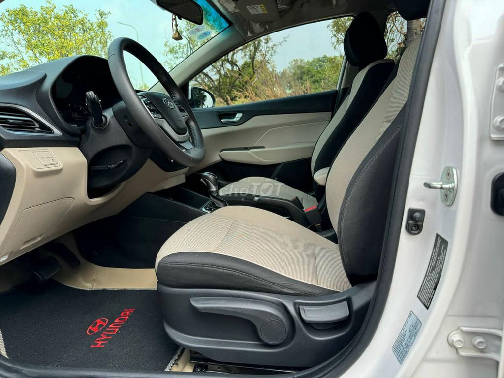 Hyundai Accent 2024 số tự động, màu trắng. Mua bán Ô tô tại Quận Gò Vấp Tp Hồ Chí Minh được đăng bởi Quang hình 7