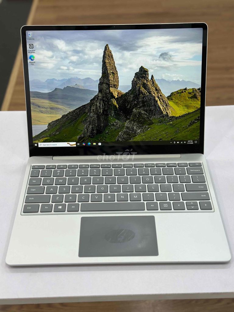 Microsoft Surface Laptop Go Bạc. Mua bán Laptop tại Quận Thanh Khê Đà Nẵng được đăng bởi Thi hình 1