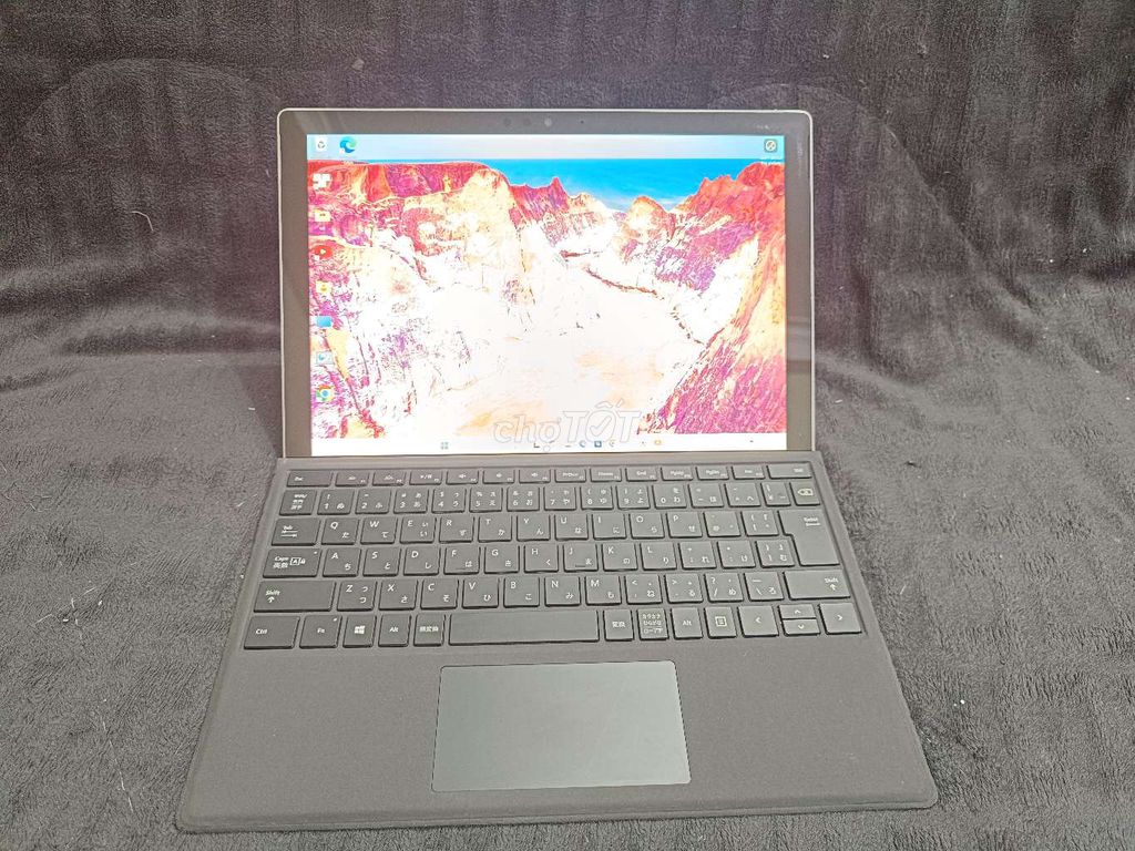 Microsoft Surface Pro 6 i5-8350U 8GB/256GB. Mua bán Laptop tại Quận Đống Đa Hà Nội được đăng bởi Đinh Văn Thọ hình 1