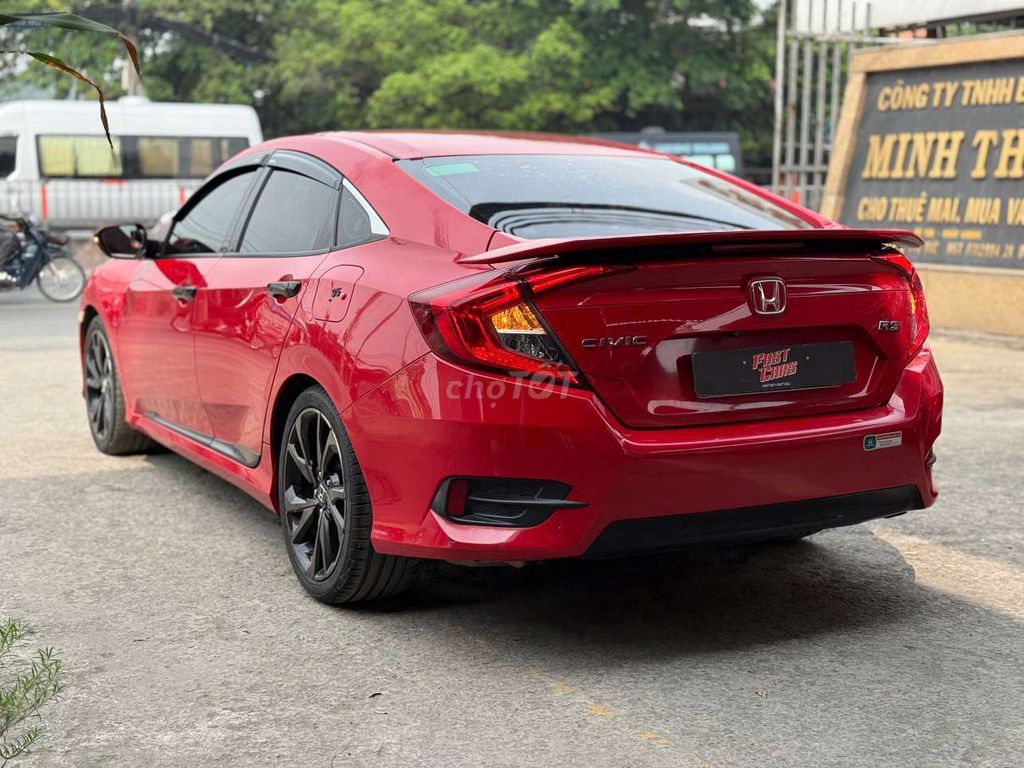 Honda Civic RS 2019 1.5 Turbo, màu đỏ,59000 km. Mua bán Ô tô tại Quận Bình Tân Tp Hồ Chí Minh được đăng bởi Son Do hình 3