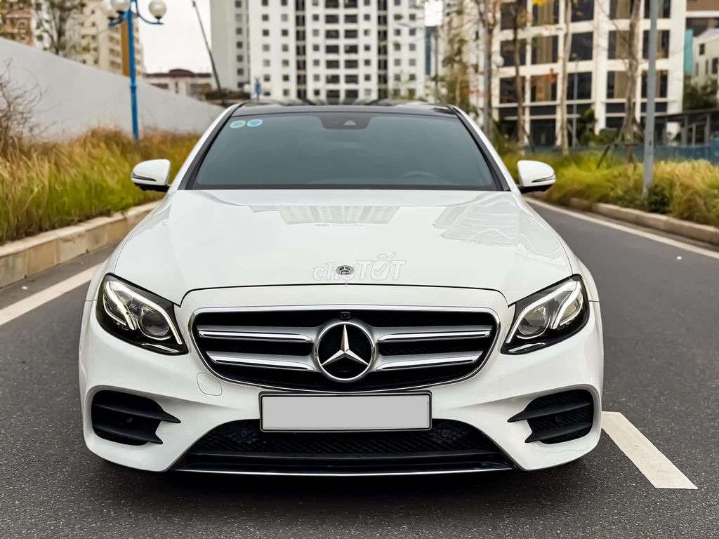 MERCEDES E200 SPORT 2019 Phiên Bản Giới Hạn 500 xe