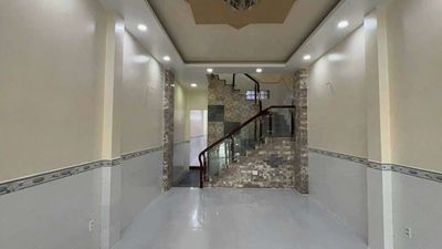 Rent · 4 bd · 120 м² · Huyện Bình Chánh, ул. Đường Nguyễn Thị Tú