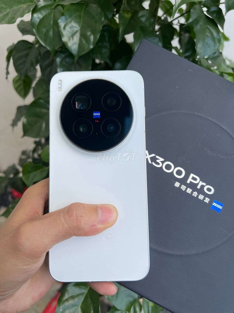 Vivo X300 Pro 12GB/256GB Trắng. Mua bán Điện thoại tại Thị xã Tân Uyên Bình Dương được đăng bởi Gia Huy hình 1