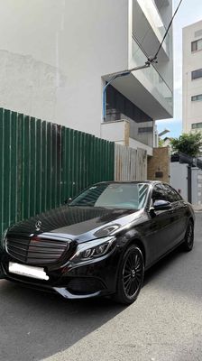 Mercedes Benz C Class model 2017 C250 Exclusive. Mua bán Ô tô tại Quận Phú Nhuận Tp Hồ Chí Minh được đăng bởi Duy Anh