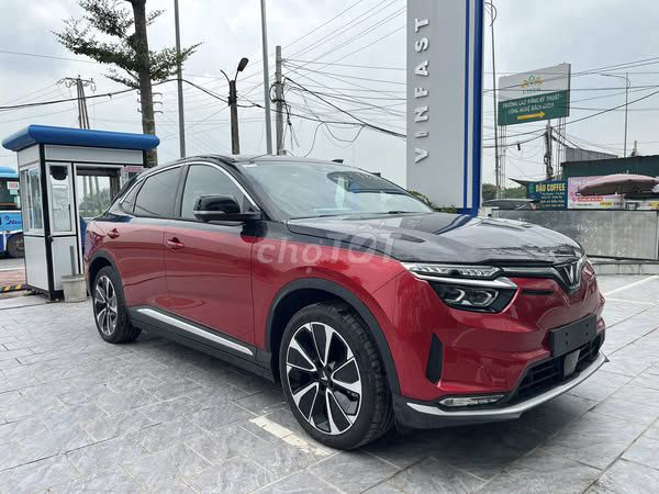 VF8 Eco: Mạnh Mẽ, Tiết Kiệm, Đậm Chất Tương Lai. Mua bán Ô tô tại Quận Cầu Giấy Hà Nội được đăng bởi Mr Núi Subaru Giải Phóng  hình 1