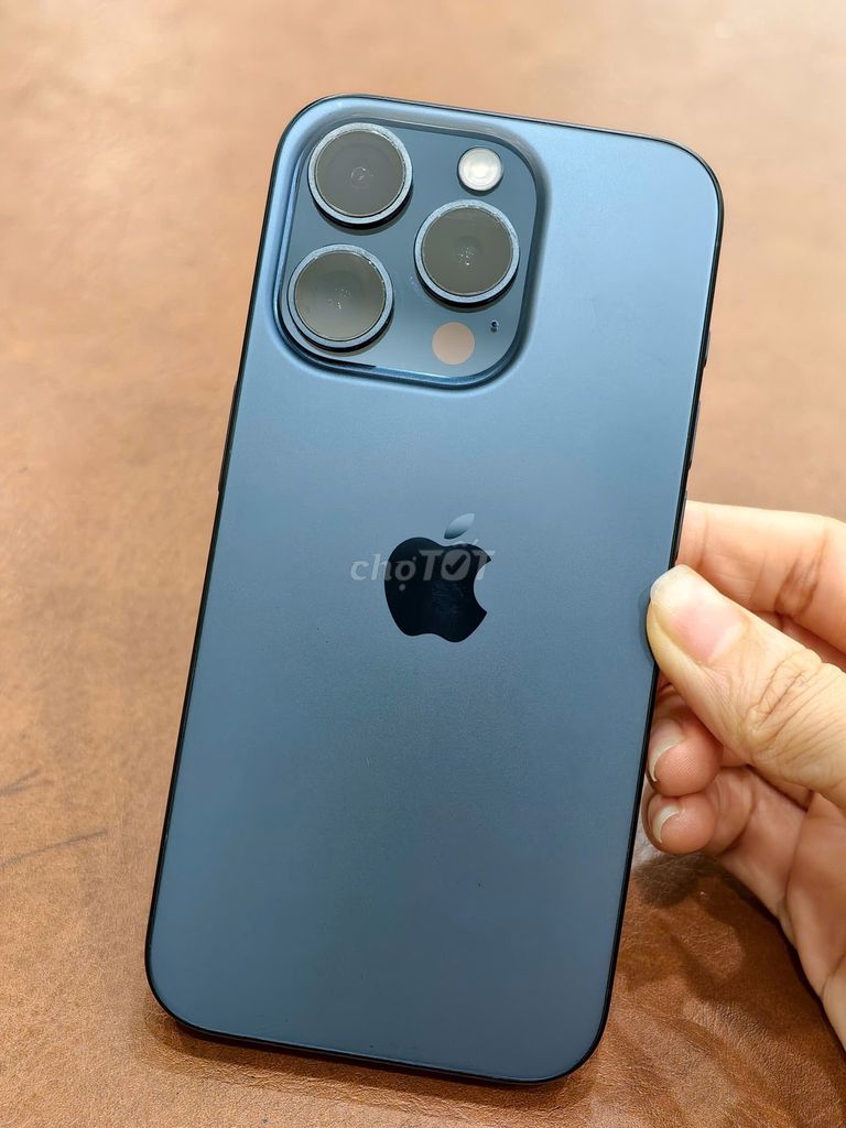 Iphone 15 Pro bản quốc tế 256gb màu Xanh Hàn 98%. Mua bán Điện thoại tại Quận Đống Đa Hà Nội được đăng bởi Hn Store hình 1
