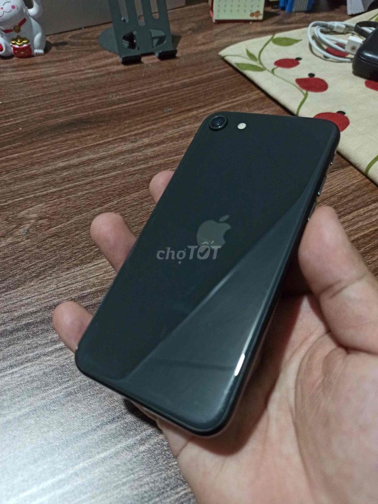 Apple iPhone SE 2020 64GB giao lưu gl. Mua bán Điện thoại tại Thành phố Thủ Dầu Một Bình Dương được đăng bởi Ngoc ha hình 1