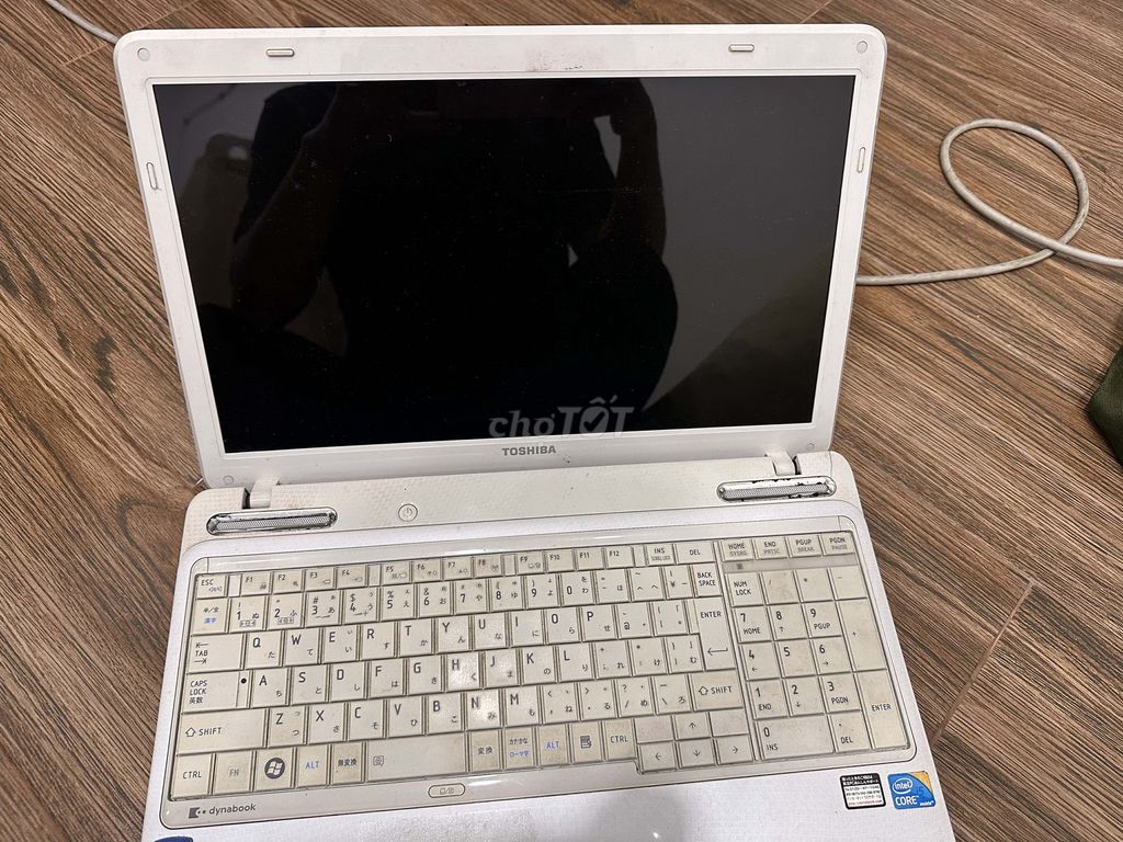 Toshiba Intel Core Trắng Đã sử dụng. Mua bán Laptop tại Thành phố Dĩ An Bình Dương được đăng bởi Nguyễn Thành Luân hình 1