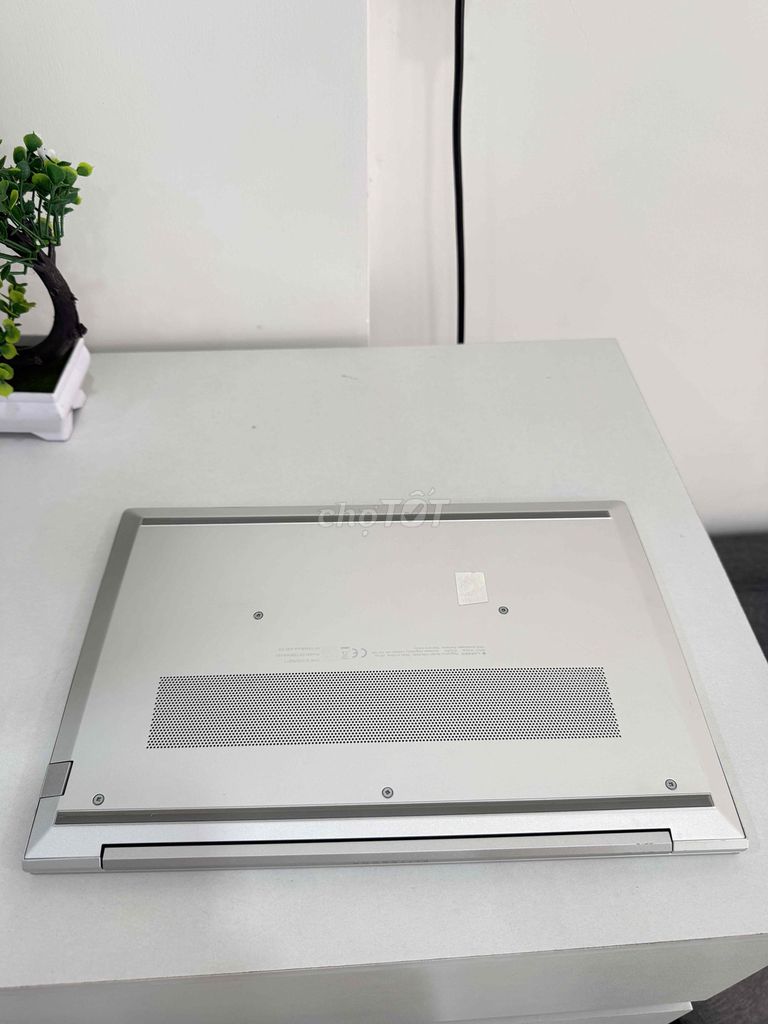 HP Elitebook 630G9 i5-1235U 8GB/256GB. Mua bán Laptop tại Quận Tân Bình Tp Hồ Chí Minh được đăng bởi Thảo Em  hình 1