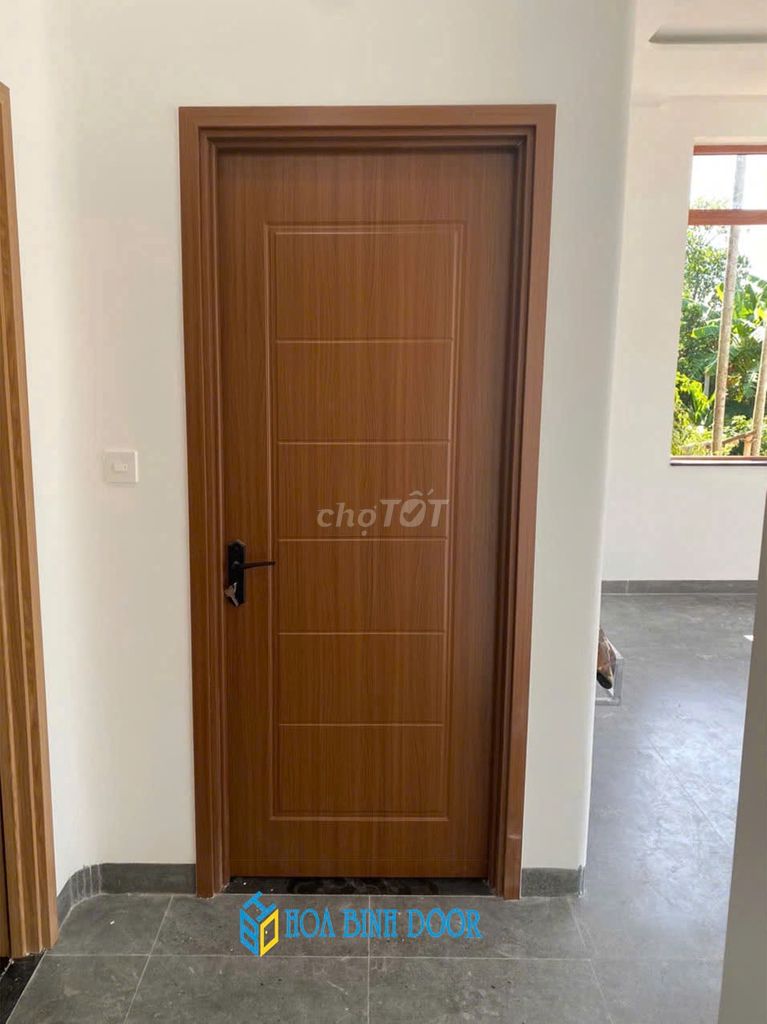 Cửa Nhựa Composite Cao Cấp