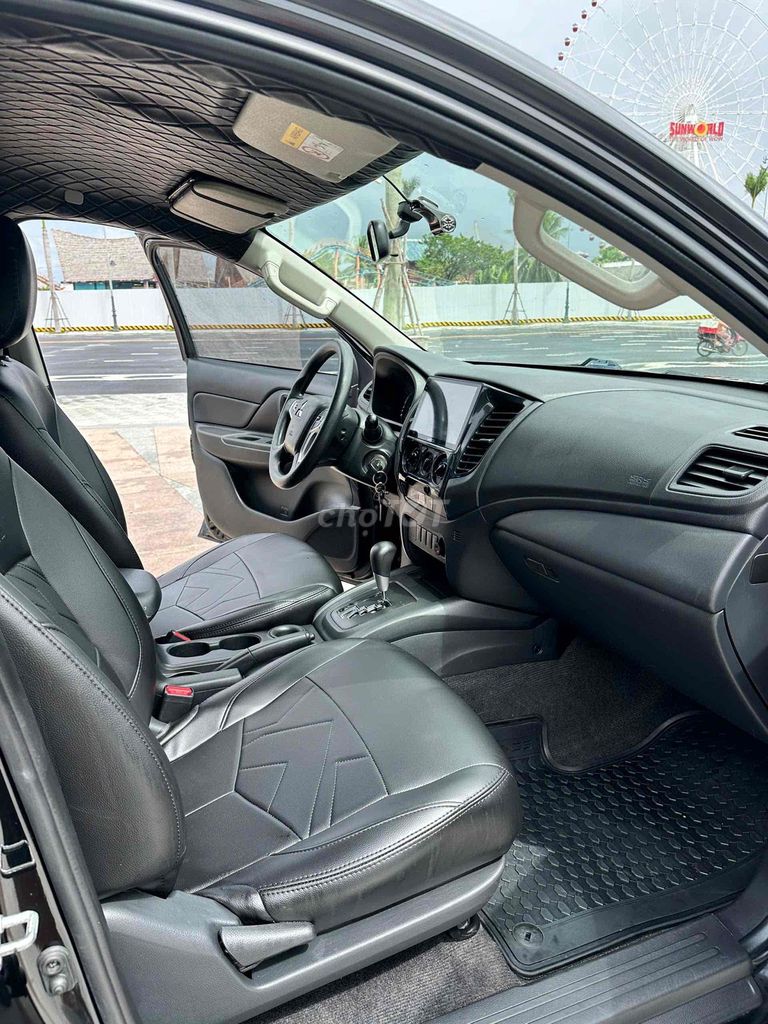 Mitsubishi Triton 2021 4x2 AT Mivec - 56000 km. Mua bán Ô tô tại Quận Cẩm Lệ Đà Nẵng được đăng bởi Nguyễn Duy hình 11