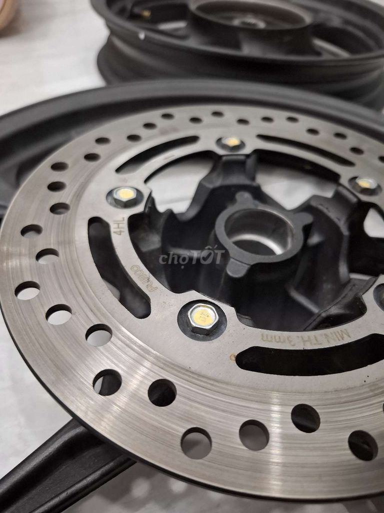 Cặp mâm ab. Mua bán Phụ tùng xe tại Thành phố Thủ Đức Tp Hồ Chí Minh được đăng bởi Hoàng hình 2
