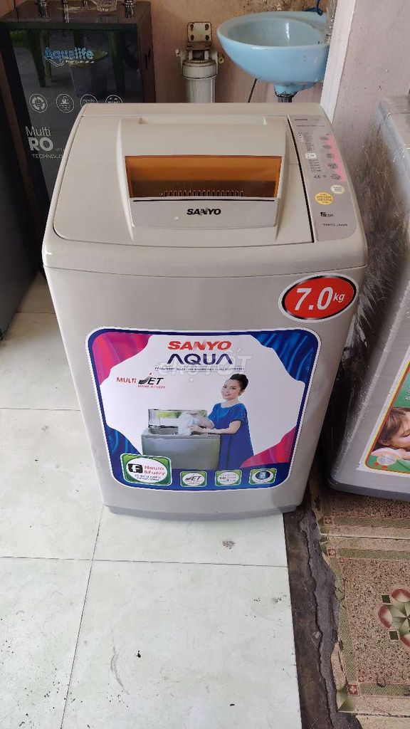 Máy giặt Sanyo Aqua 7.0kg Xám. Mua bán Máy giặt tại Thành phố Vĩnh Long Vĩnh Long được đăng bởi thao hình 1