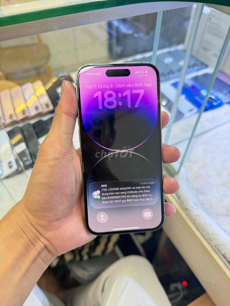 14 Pro 128Gb tím LL 98% Zin. Mua bán Điện thoại tại Quận 6 Tp Hồ Chí Minh được đăng bởi Nguyễn Tất Thám hình 1