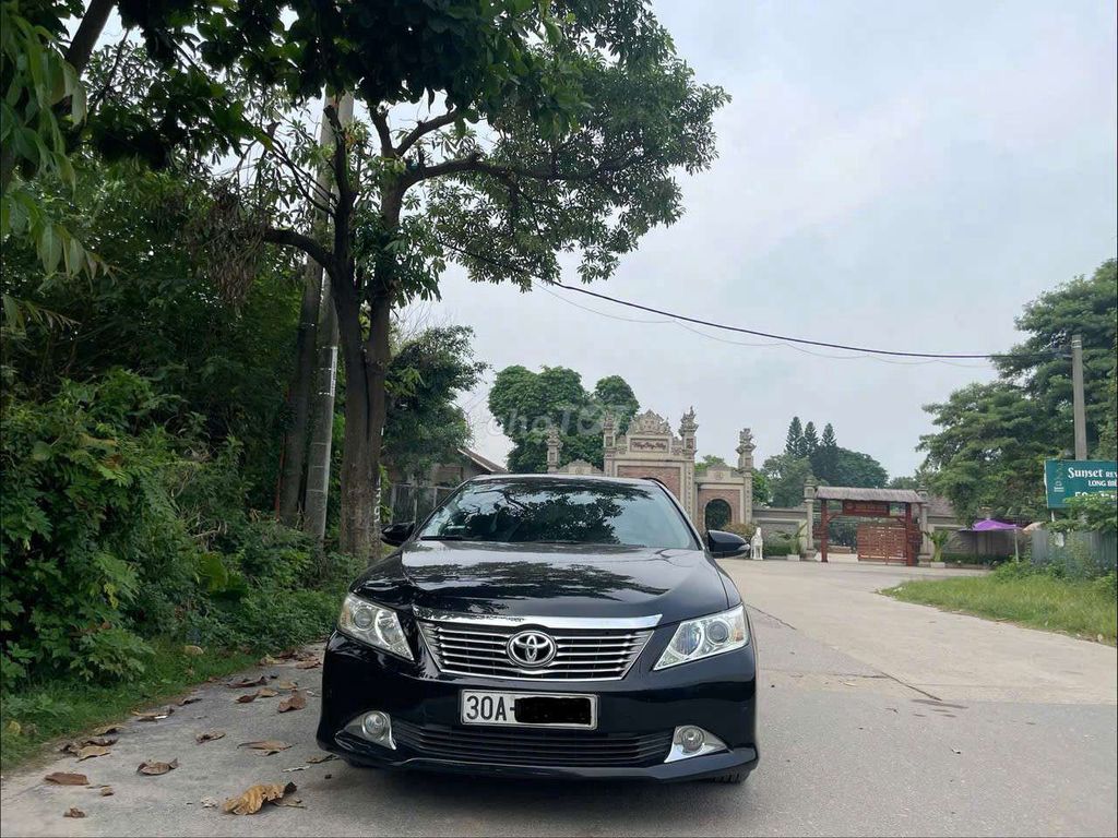 Toyota Camry 2.5Q 2013 Đen 15 vạn