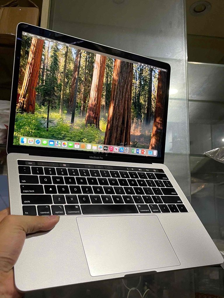 Apple Macbook Pro 2019 i5 13 inch 8GB/128GB Bạc. Mua bán Laptop tại Quận Gò Vấp Tp Hồ Chí Minh được đăng bởi Thanh lí cầm đồ hình 1
