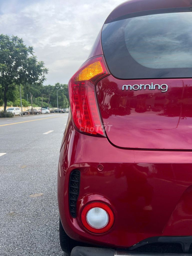 Kia Morning Si 2017 màu đỏ. Mua bán Ô tô tại Quận Long Biên Hà Nội được đăng bởi Long Biên Cars hình 8