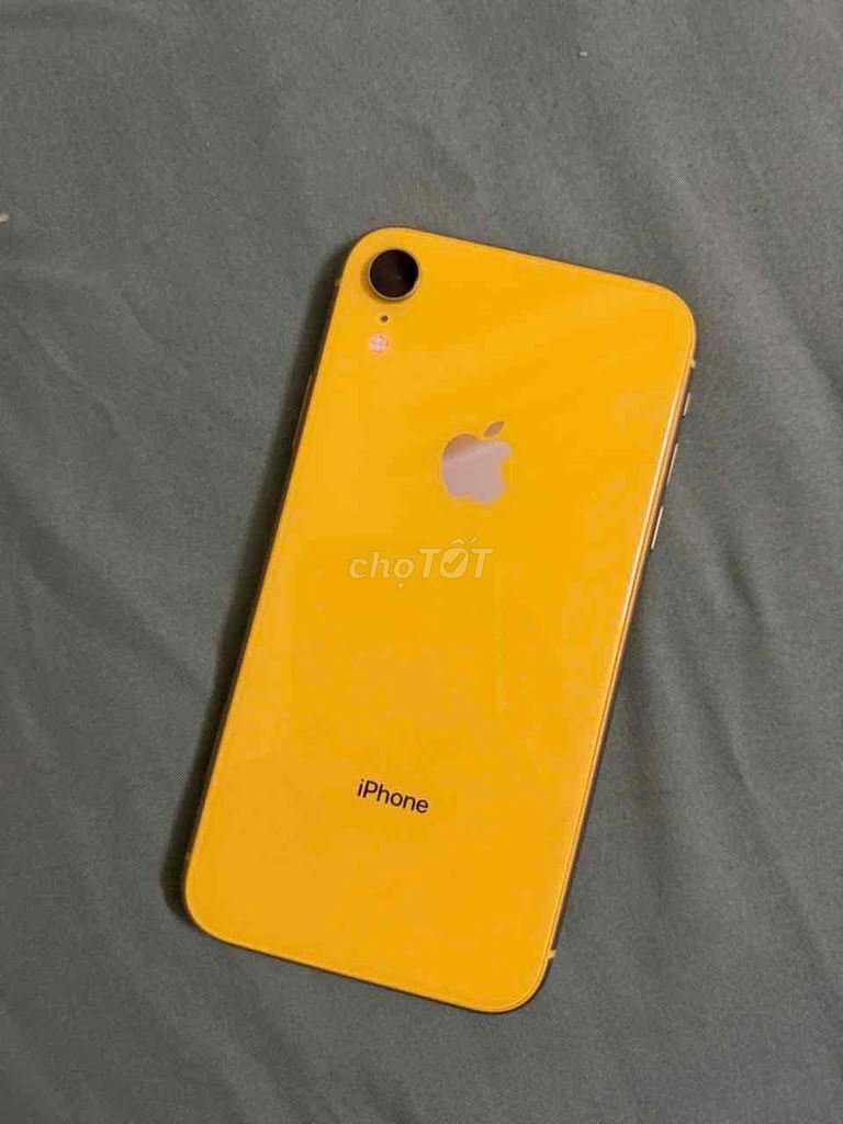 iPhone XR 64GB Vàng Đã sử dụng. Mua bán Điện thoại tại Quận Nam Từ Liêm Hà Nội được đăng bởi lê phương anh hình 1