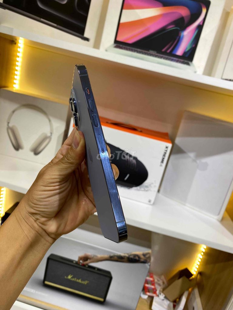 Apple iPhone 13 Pro Max Xám A15 Bionic. Mua bán Điện thoại tại Quận Tân Bình Tp Hồ Chí Minh được đăng bởi dinh nguyenvan hình 1