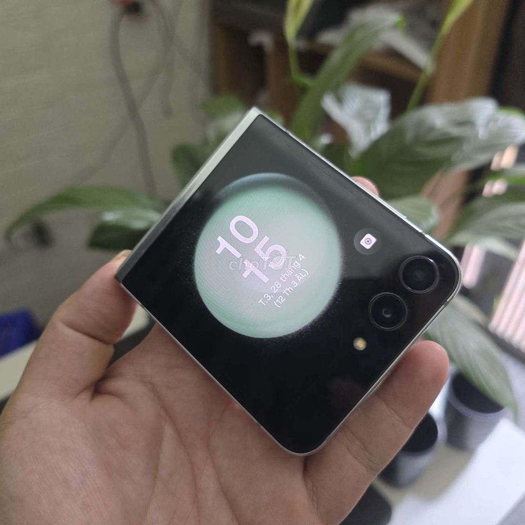 Samsung Z Flip 5 8GB/256GB Việt Nam. Mua bán Điện thoại tại Quận Thanh Xuân Hà Nội được đăng bởi tot didong hình 1