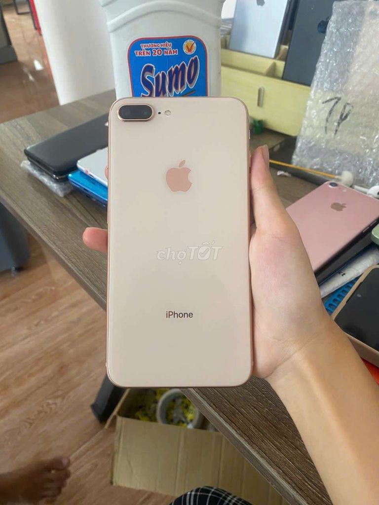 iPhone 8 Plus 256GB, ko sim, pin 100. Mua bán Điện thoại tại Thành phố Thủ Dầu Một Bình Dương được đăng bởi Phước Mobile hình 1