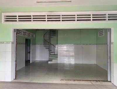CHO THUÊ NHÀ 1 TRỆT 1 LẦU  MẶT TIỀN ĐƯỜNG HÙNG VƯƠNG. Cho thuê nhà ở tại Thành phố Bến Tre Bến Tre được đăng bởi Tống Hoàng Thành