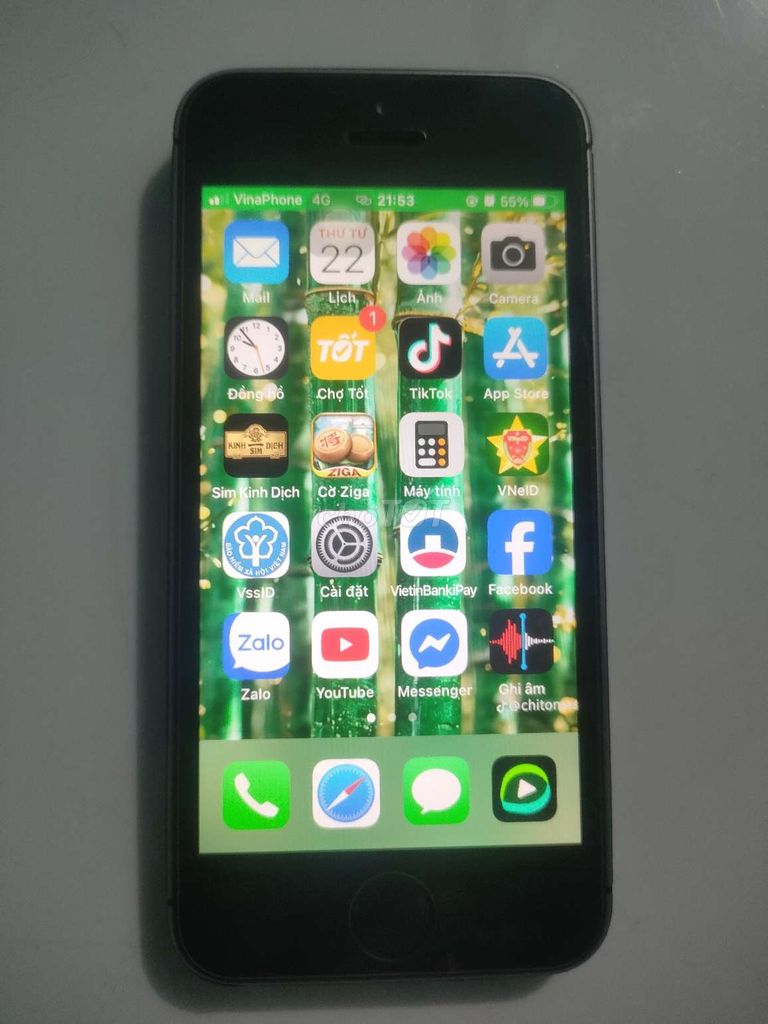 iPhone 5SE 32GB Đen Zin. Mua bán Điện thoại tại Huyện Đức Hòa Long An được đăng bởi Caravan Of Life hình 1