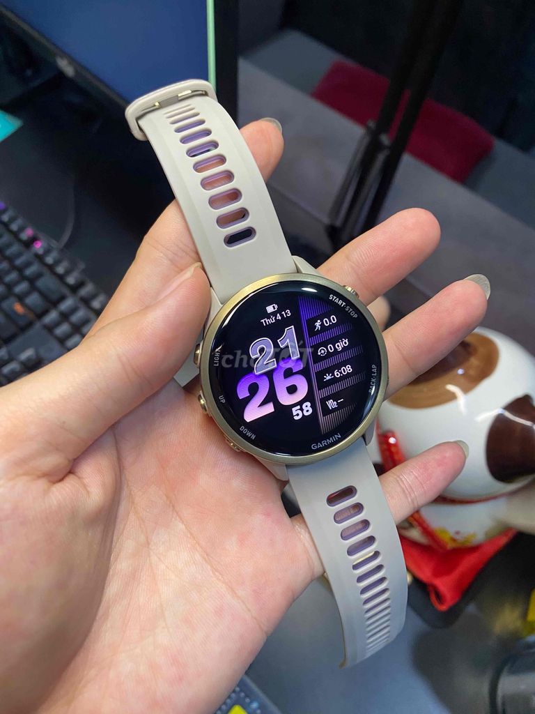 Garmin Forerunner 970 Trắng. Mua bán Thiết bị đeo thông minh tại Quận 8 Tp Hồ Chí Minh được đăng bởi Dung Garmin chinh hang  hình 1