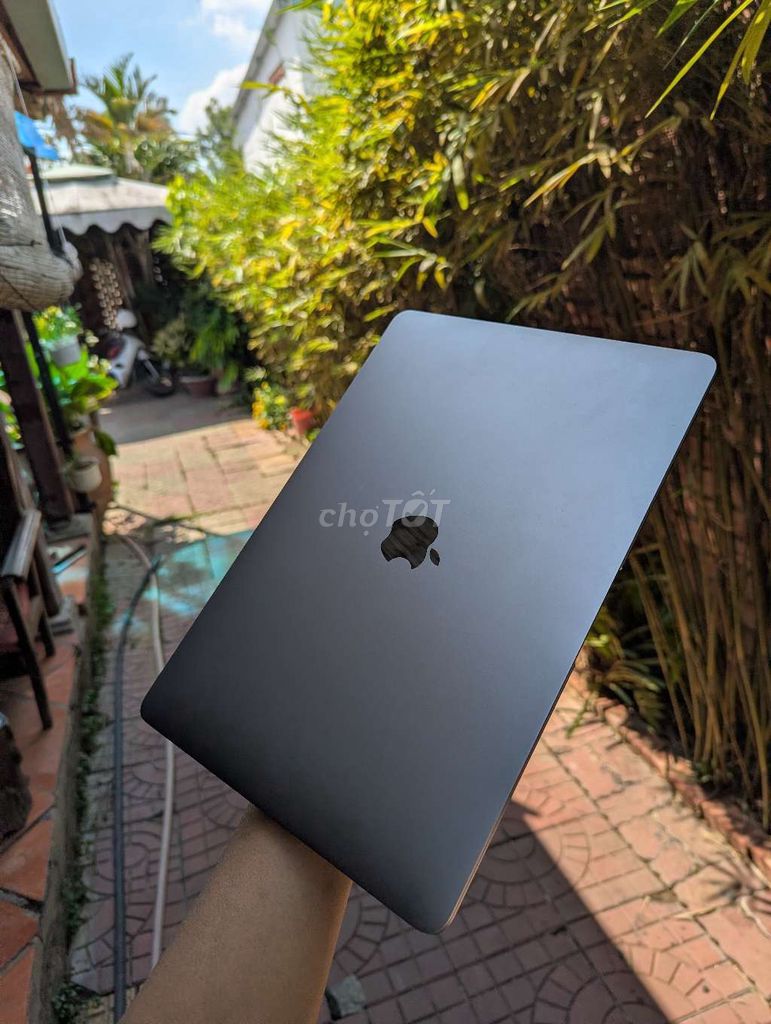 Apple MacBook Air 2018 i5 13 inch 8GB/256GB. Mua bán Laptop tại Thành phố Thủ Đức Tp Hồ Chí Minh được đăng bởi Công ty TNHH Dịch Vụ Ngọc Gia Bảo Computer hình 1