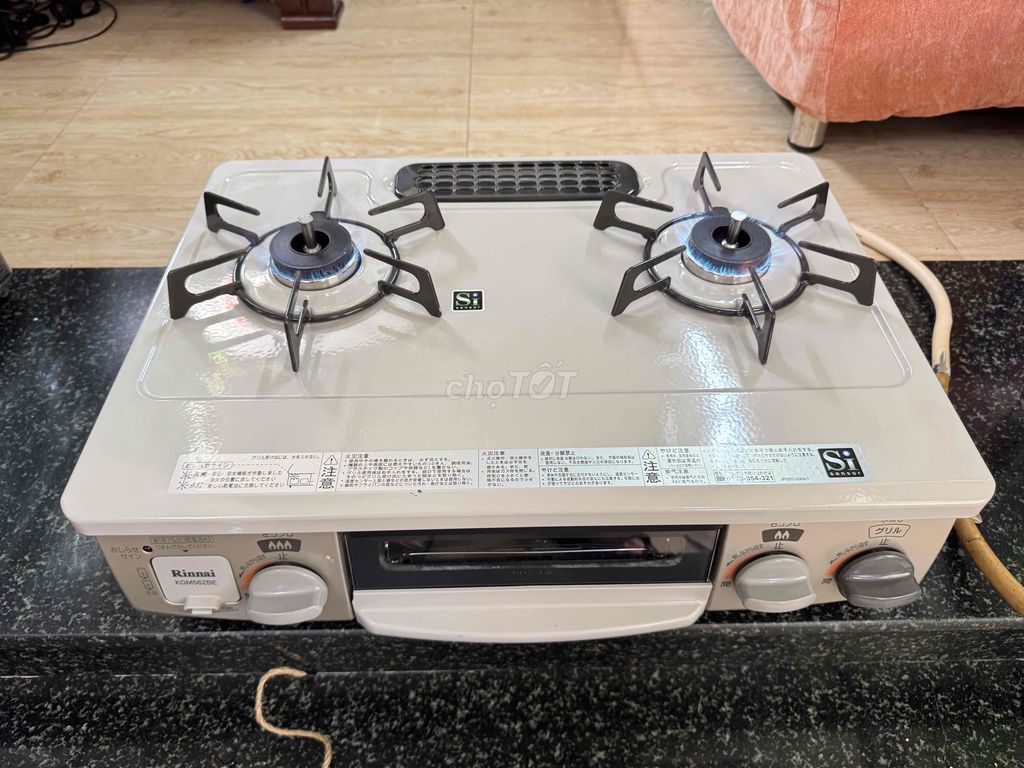 bếp nhật mặt men và kính chống trầy