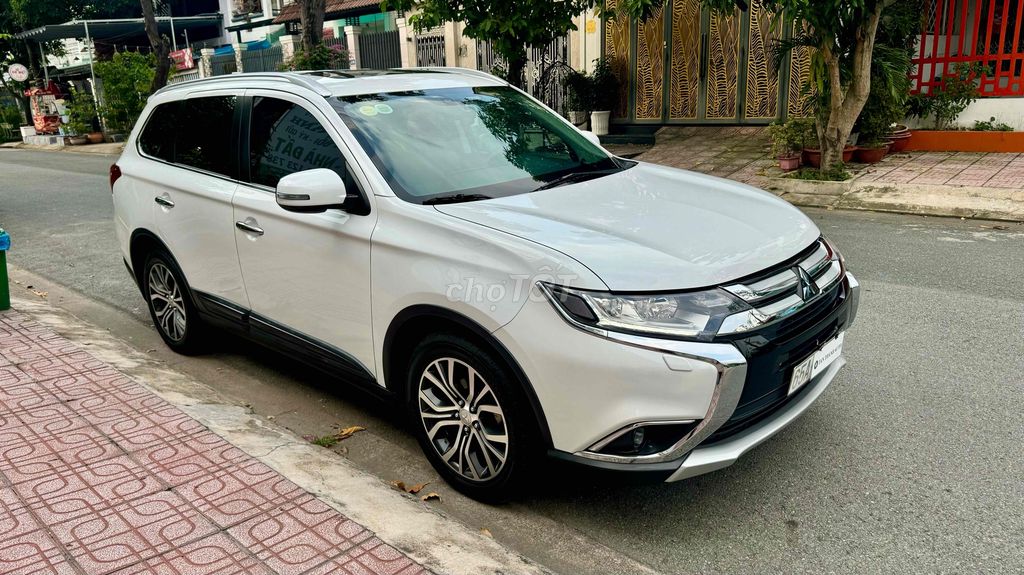 Mitsubishi Outlander 2019 2.0 CVT Premium - 92000. Mua bán Ô tô tại Huyện Bình Chánh Tp Hồ Chí Minh được đăng bởi TAN THANH AUTO hình 1