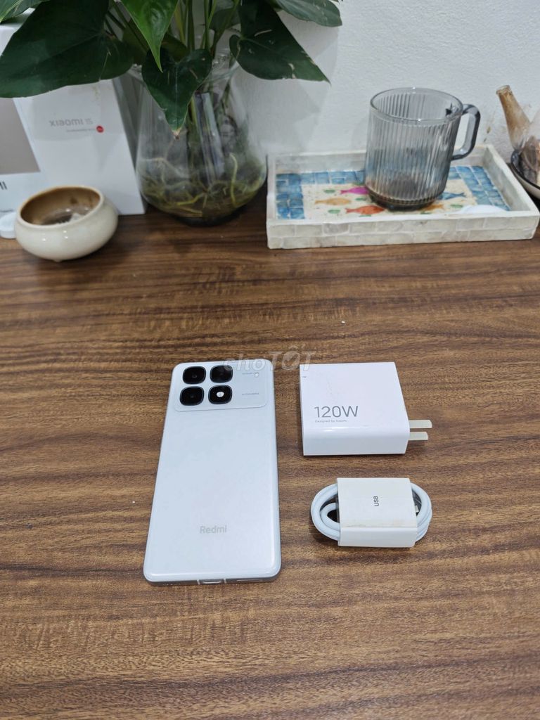 Redmi K70 Ultra 5G 12/512 Trắng sạc 120W có COD. Mua bán Điện thoại tại Quận Hoàng Mai Hà Nội được đăng bởi Trần Ngọc Hiếu hình 1