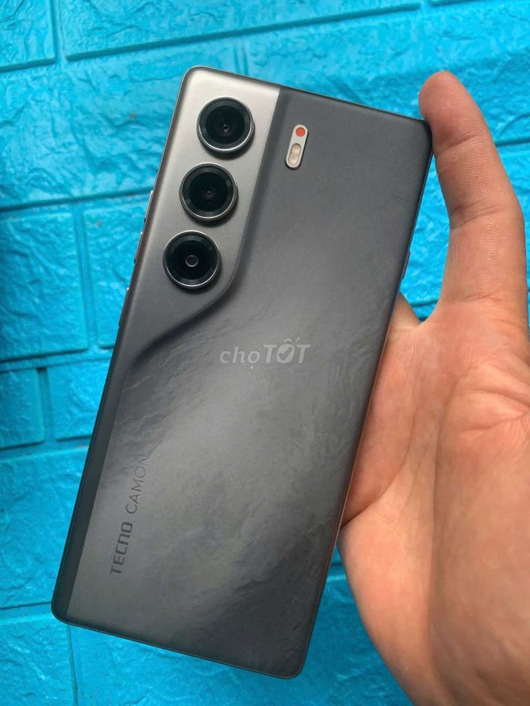 Tecno Camon 40 128GB Xám 8GB RAM. Mua bán Điện thoại tại Thành phố Thuận An Bình Dương được đăng bởi Duy hình 1