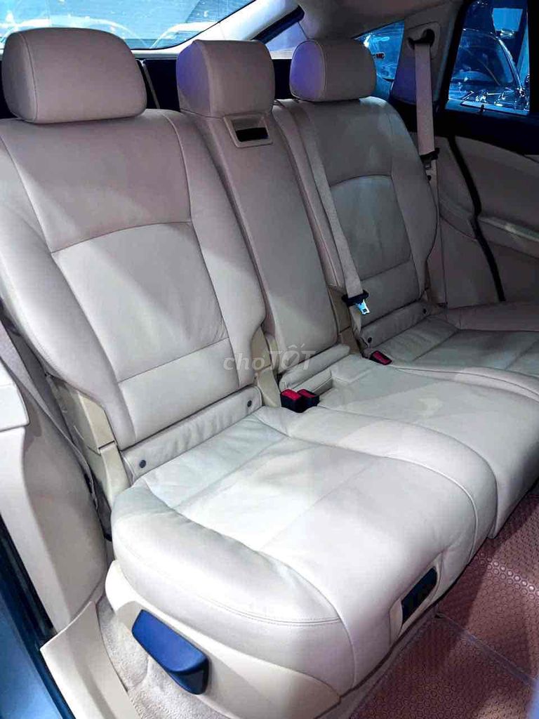 BMW 528 GT Model 2014 - 72000 km. Mua bán Ô tô tại Quận 7 Tp Hồ Chí Minh được đăng bởi Lê Văn Út hình 20