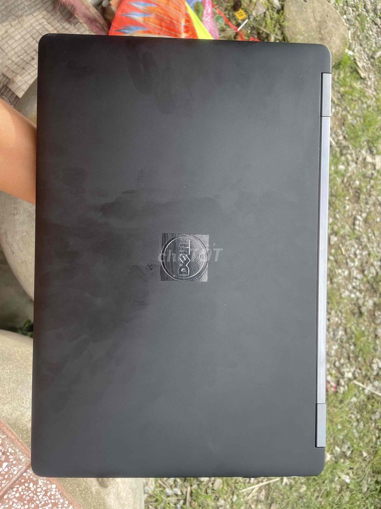 Dell Latitude 5570 i7-Gen 6 15.6 inch 8GB/256GB. Mua bán Laptop tại Thành phố Trà Vinh Trà Vinh được đăng bởi Khangmk hình 1