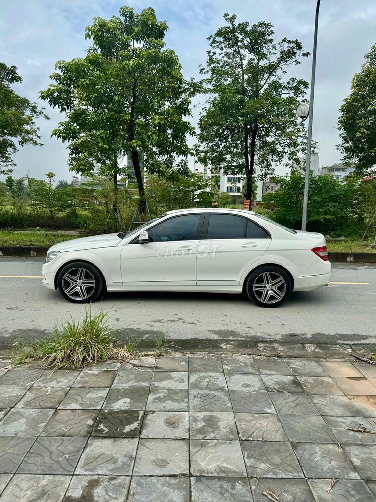 Mercedes-Benz C300Trắng Tự động. Mua bán Ô tô tại Huyện Đông Anh Hà Nội được đăng bởi vương văn chung  hình 7