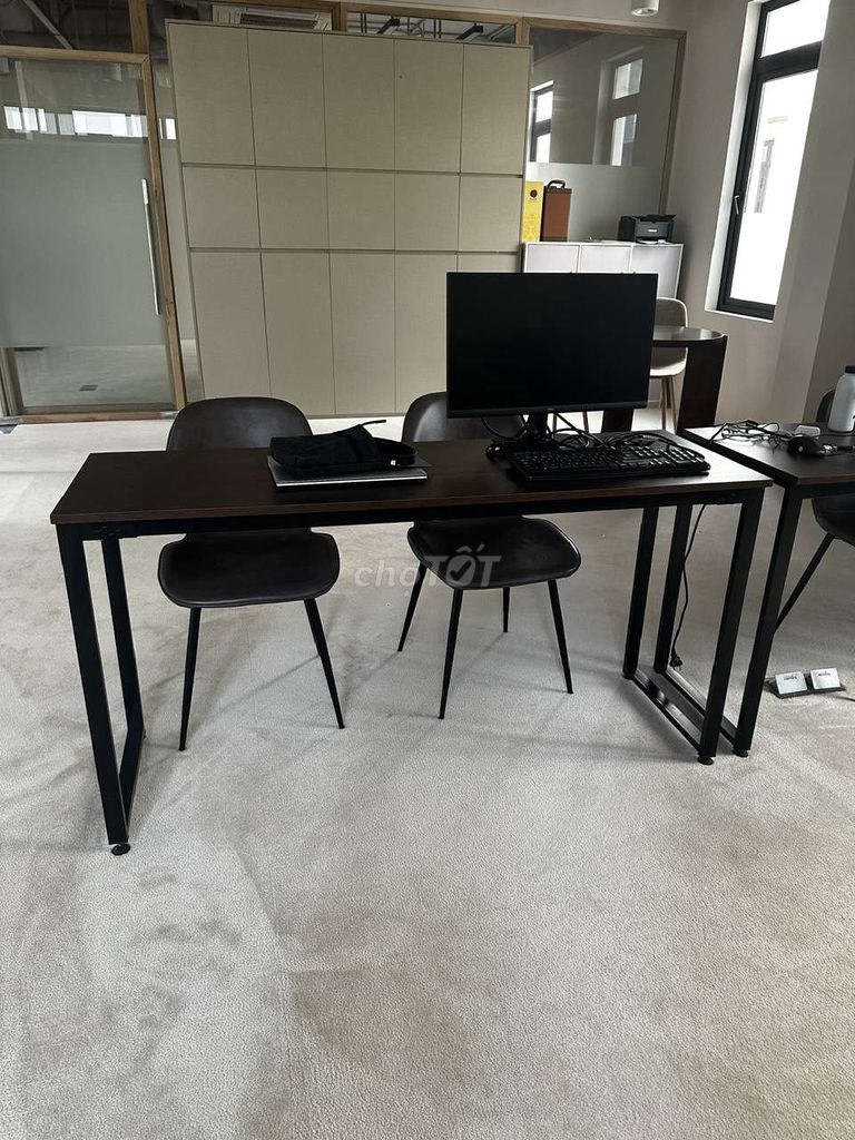 Bàn làm việc Gỗ Kim loại Hiện đại. Mua bán Đồ dùng văn phòng tại Quận 1 Tp Hồ Chí Minh được đăng bởi Hồ xuân vương anh  hình 1
