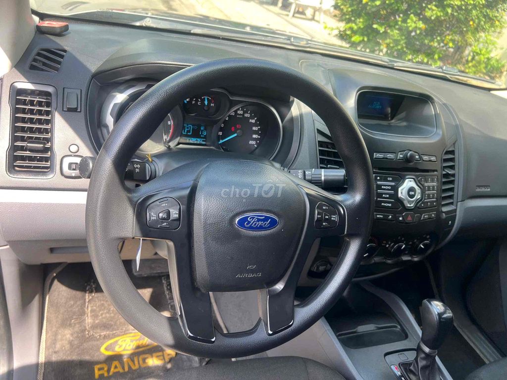 Ford Ranger XLS 2017 2.2 Bạc 110.000 km. Mua bán Ô tô tại Huyện Hóc Môn Tp Hồ Chí Minh được đăng bởi Trần Văn Đoan hình 16