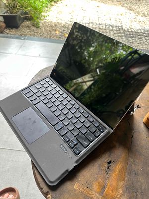 Microsoft Surface Go Pentium, RAM 8GB, SSD 128GB. Mua bán Laptop tại Quận Hải Châu Đà Nẵng được đăng bởi tai
