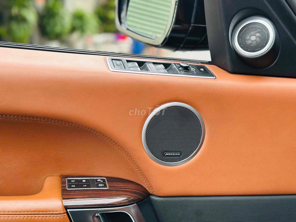 Range Rover Autobiography 5.0 2013 Đen. Mua bán Ô tô tại Quận 8 Tp Hồ Chí Minh được đăng bởi Hồng Phúc hình 6