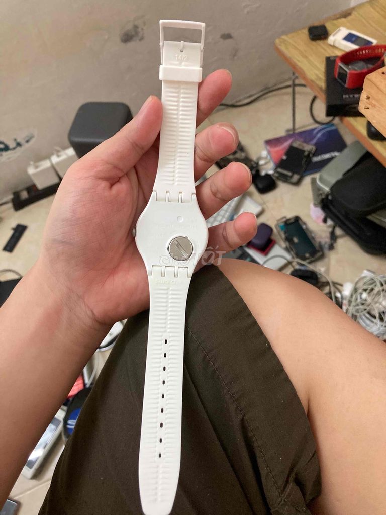 Đồng hồ swiss swatch white Lacquered like new