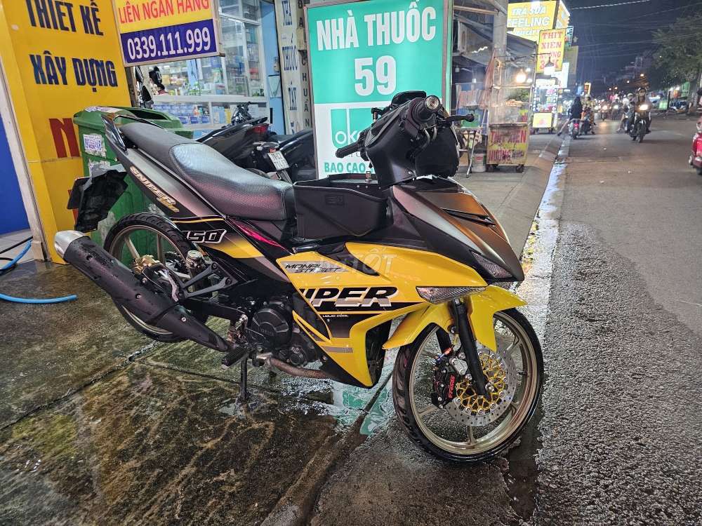 Yamaha Exciter Còn Rất Đẹp. Mua bán Xe máy tại Quận Bình Tân Tp Hồ Chí Minh được đăng bởi Sinh Đoàn hình 4