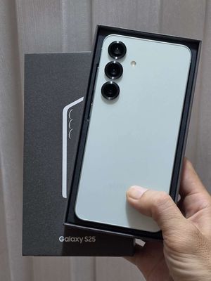 Samsung S25 5G VN fullbox 2 SIM đẹp 99,9% BHH 6/26